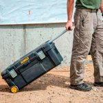 Caja de herramientas con ruedas 36.4KG 305x715x320mm DeWalt DWST28100 - Imagen 7