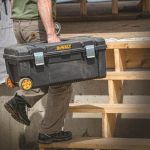 Caja de herramientas con ruedas 36.4KG 305x715x320mm DeWalt DWST28100