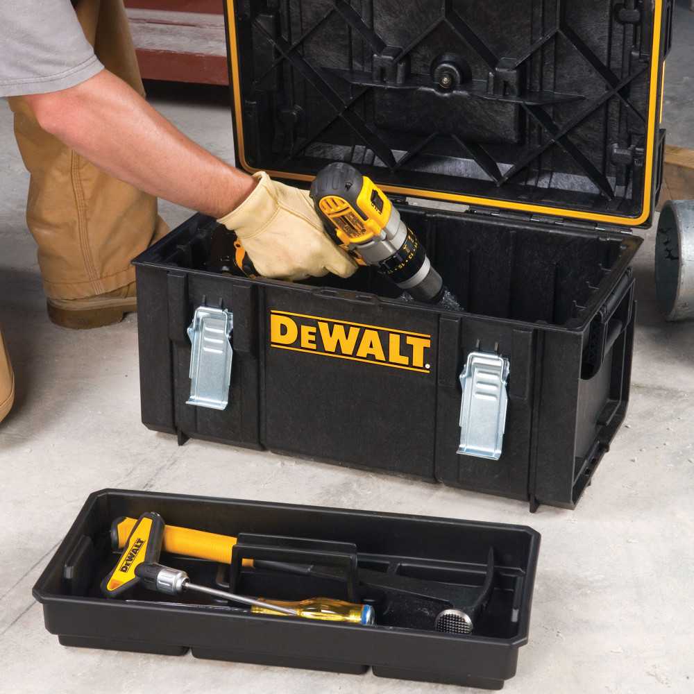 Caja de herramientas grande TOUGHSYSTEM 40kg DS300 DeWalt DWST08203H - Imagen 1