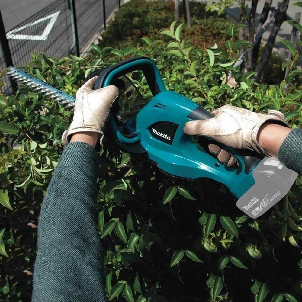 Combo Cortasetos + Taladro Atornillador Inalámbricos +batería +cargador Makita DUH523RF-1 - Imagen 4
