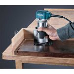 Recortadora RT0700C c/base recortadora Makita RT0700CX3
