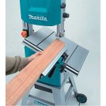 Sierra Cinta 305mm (12") 900W Makita LB1200F